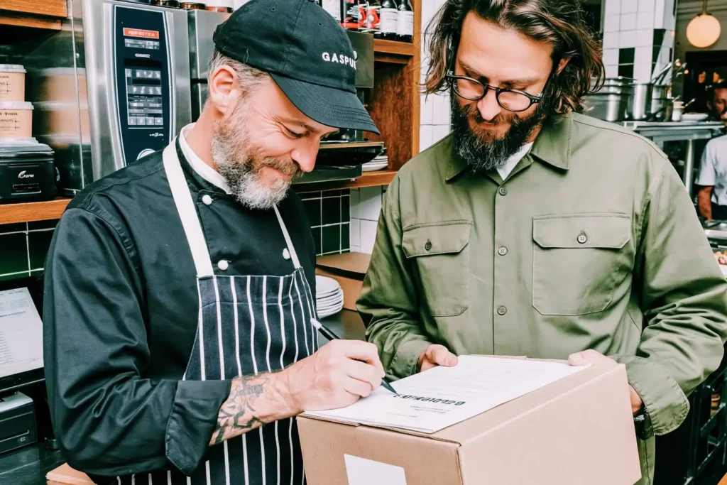 Como gerir vários fornecedores de restaurantes
